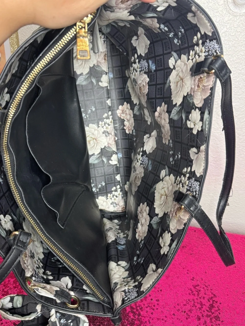 STEVE MADDEN 🪷 Pebbled Black Leather Large Laptop Tote, Floral Scarf Accent